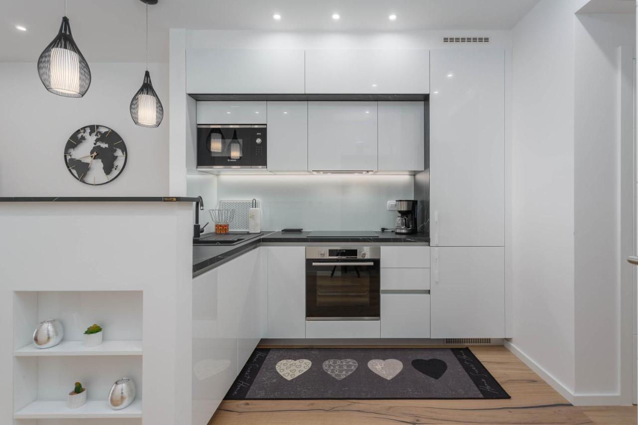 Luxury Residence Luca 크르크 외부 사진