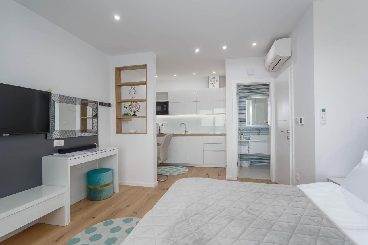 Luxury Residence Luca 크르크 외부 사진